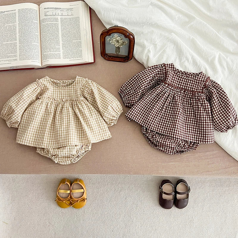 Baby Girl Plaid Tee & Bloomer 2-Piece Set 0-2 Years
