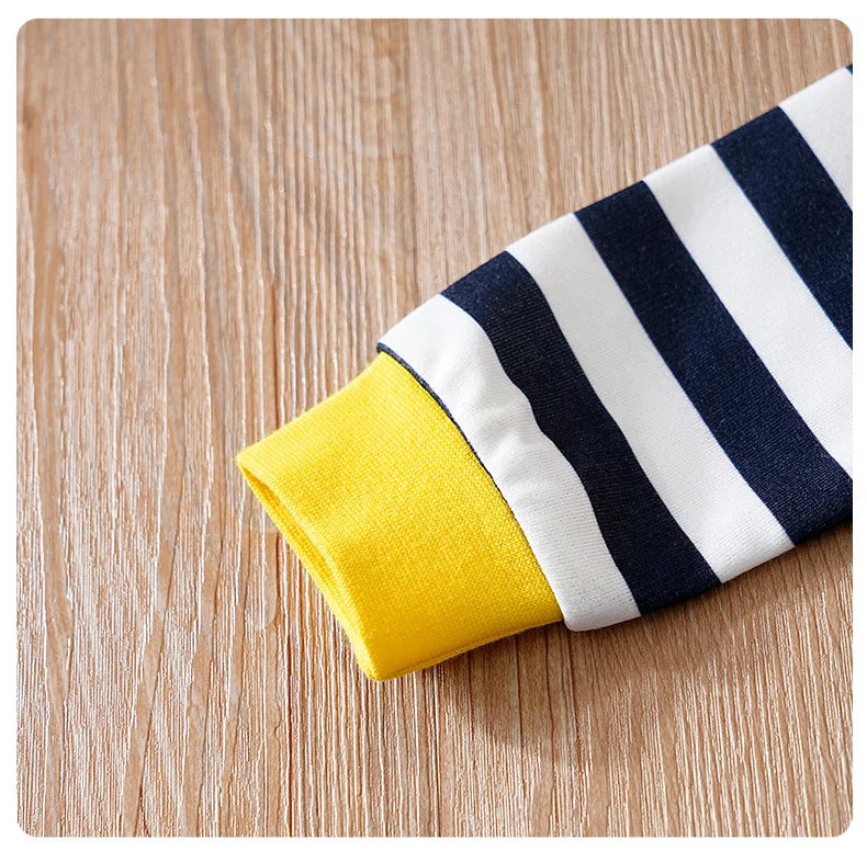 Baby Cartoon Knit Crawling Jumpsuit (0-18M)